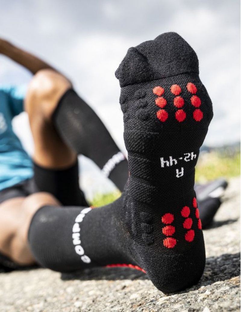 Compressport Full Socks Winter Run High Socks Heren Zwart Rood | DONLRU843