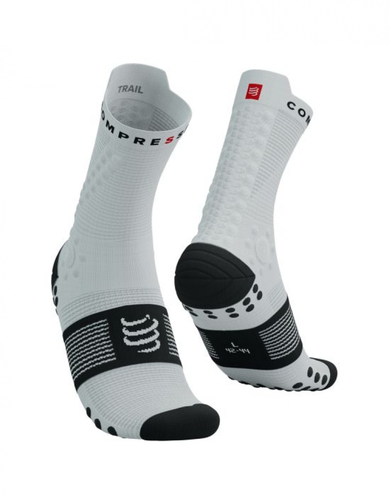 Compressport Pro Race Socks v4.0 Trail Hardloopsokken Heren Wit Zwart | TPZCRB961