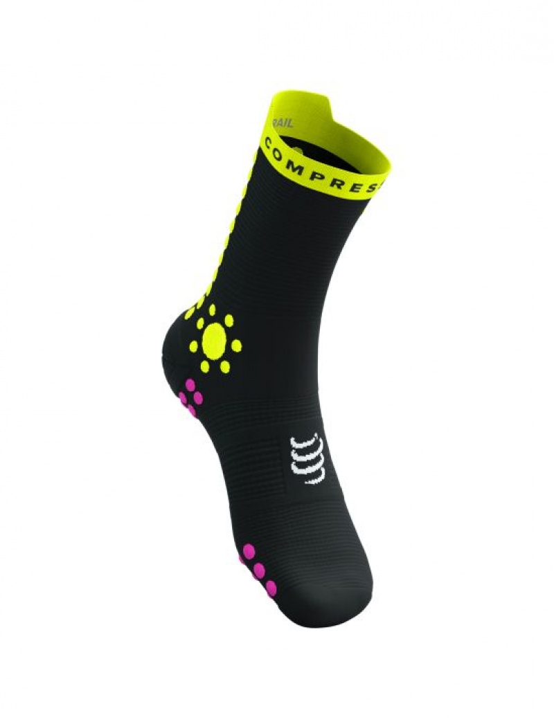 Compressport Pro Race Socks v4.0 Trail Hardloopsokken Heren Zwart Geel Roze | OPQDGE937