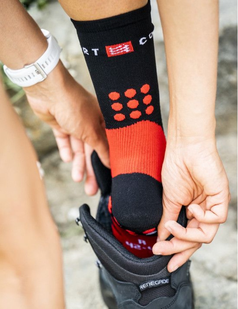 Compressport Wandelen Socks Hiking Socks Heren Zwart Rood Wit | KMUSZH539